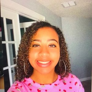 Meet your Posher, Amani